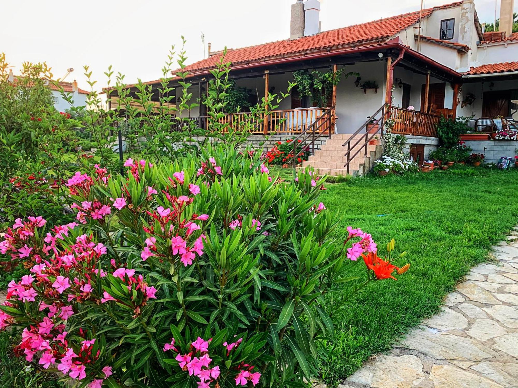 Ivonnis Garden Villa Mesimvria  Luaran gambar
