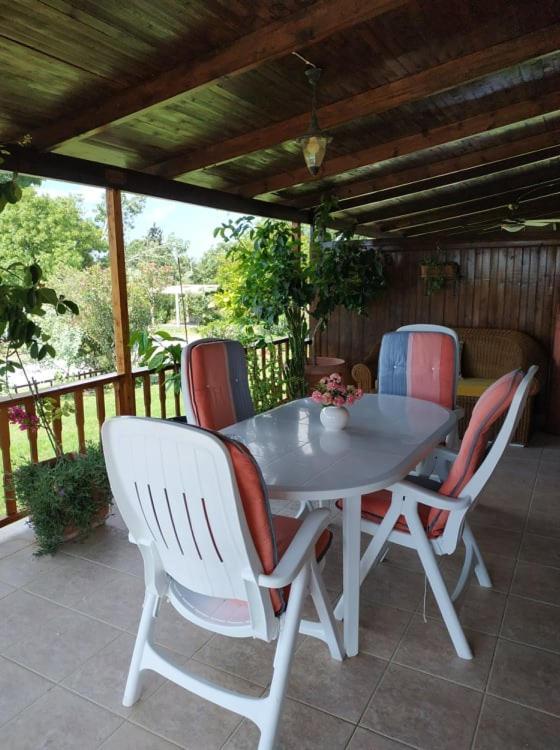 Ivonnis Garden Villa Mesimvria  Luaran gambar